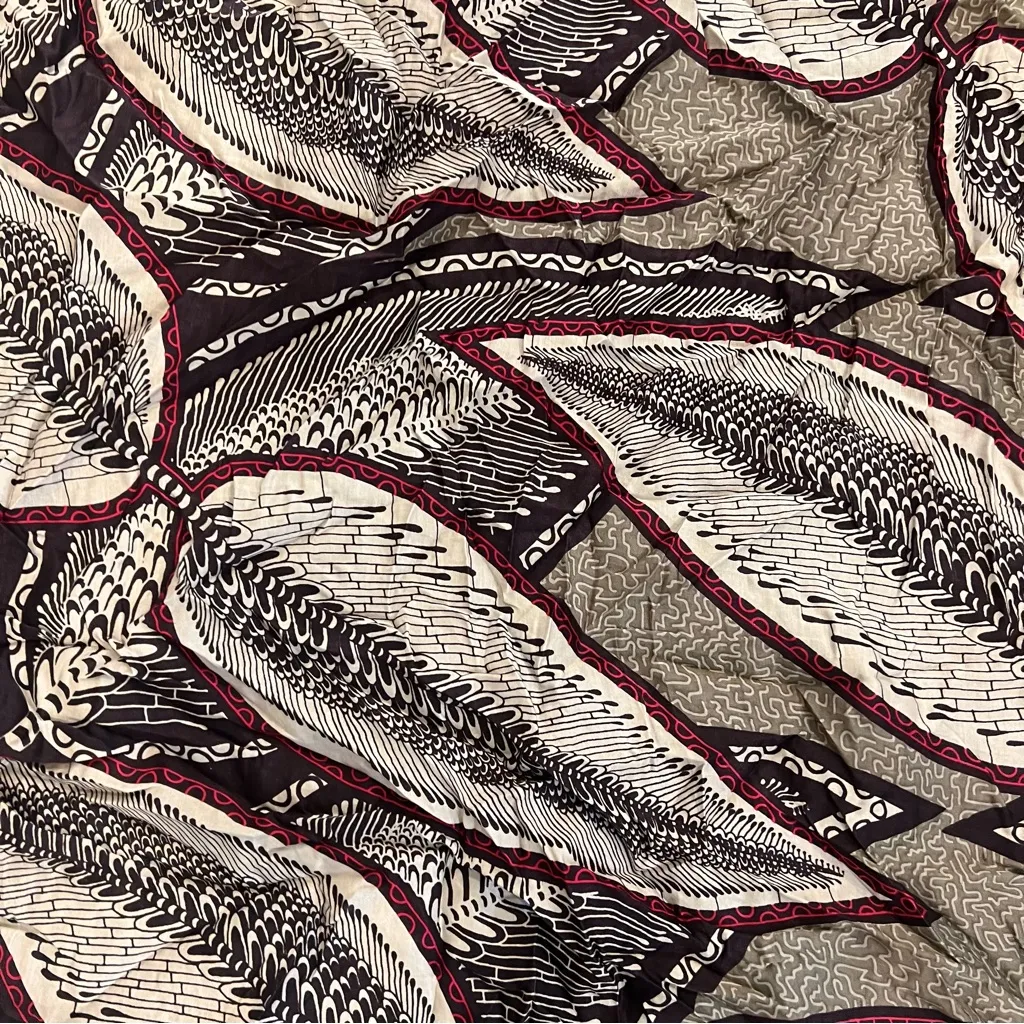 Liebeskind Graphic Scarf - Black, Red, White NWT - Image 2