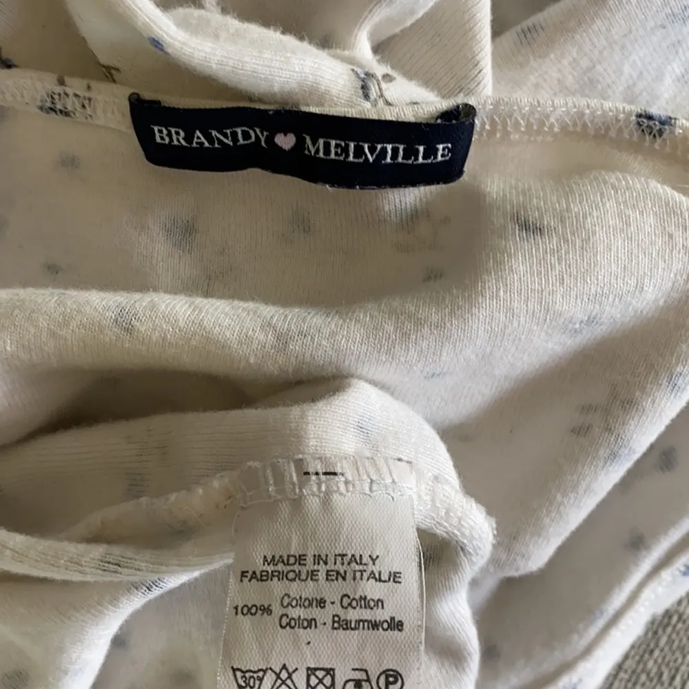 long sleeve wrap cropped sweater - Image 4