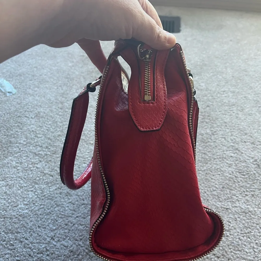 Guess Red Snake Print Satchel - Image 9