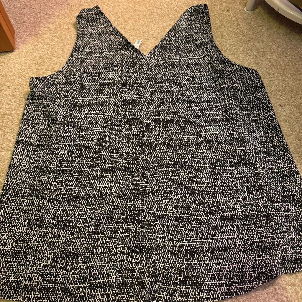 Nordstrom Black and White Women's Top - Image 3