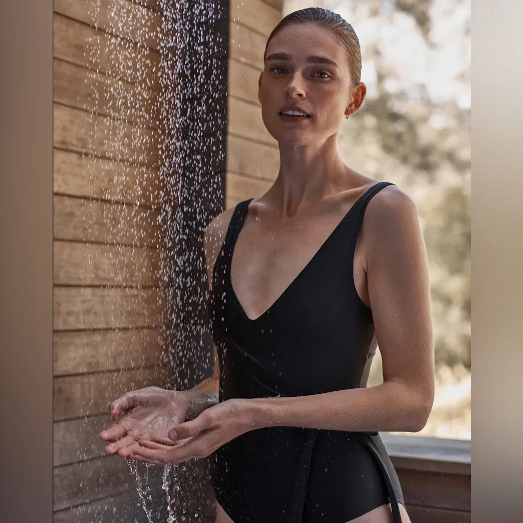 NWT Quince Italian Wrap Swimsuit Black Sz S Sold Out Online - Image 3