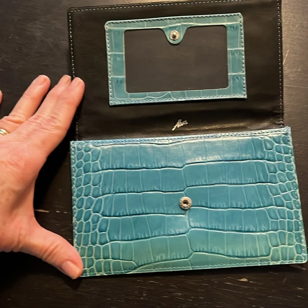 Abas crocodile wallet in blue/green. GUC Blue - Image 2