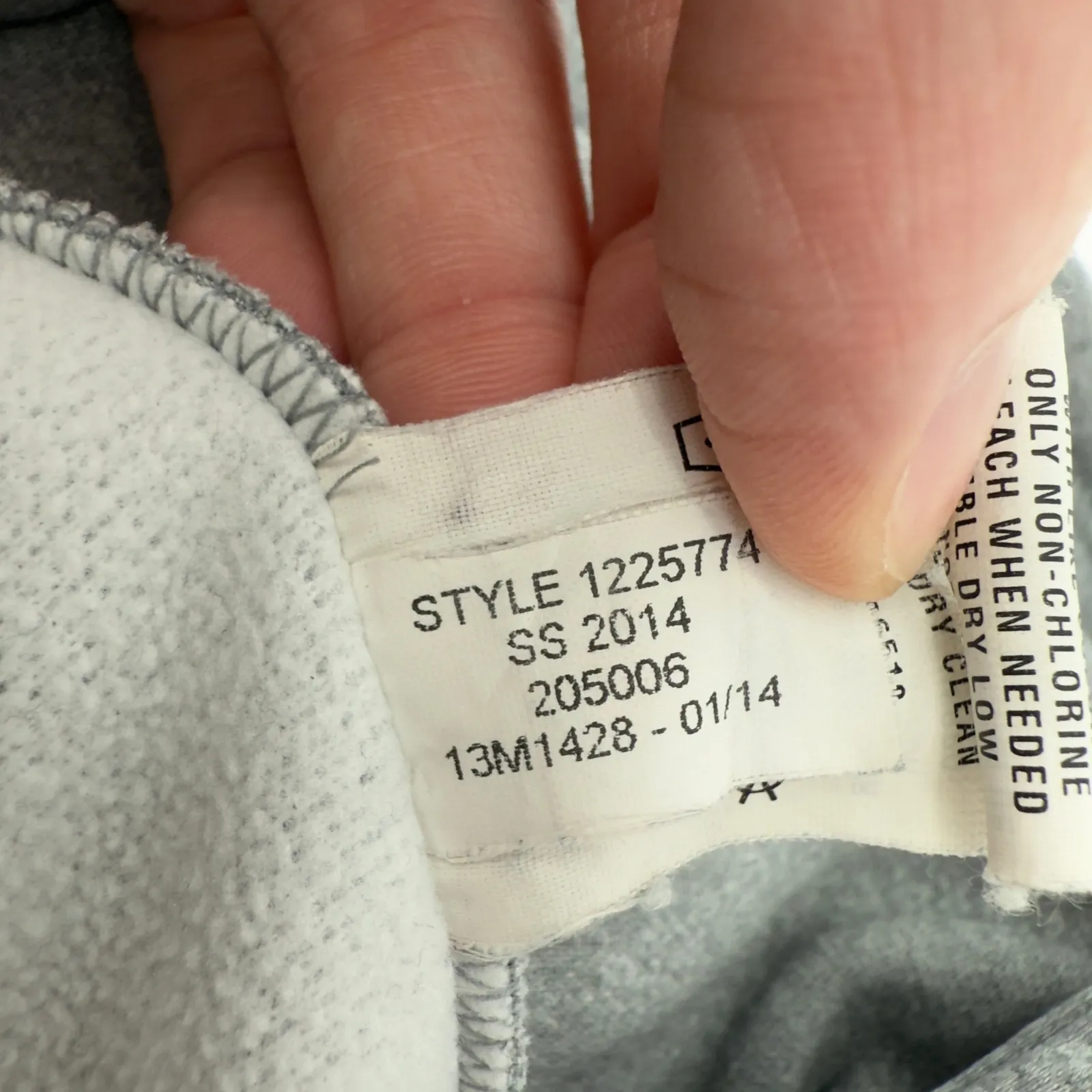 Under Armour Fleece Team Hoodie Sweatshirt Light Gray Women XS Athleisure Active - Image 6