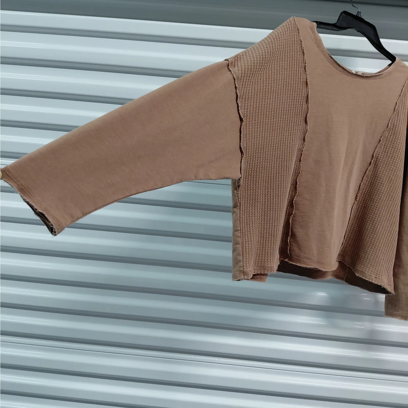 White Crow Womens Medium Brown Thermal Long Sleeve Top Boho Oversized Lagenlook - Image 4