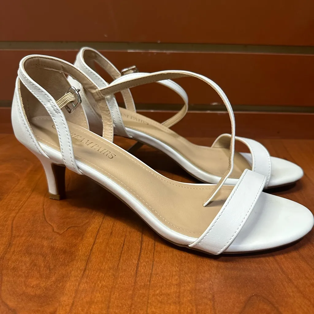 Dream Pairs White Sandals - Image 2