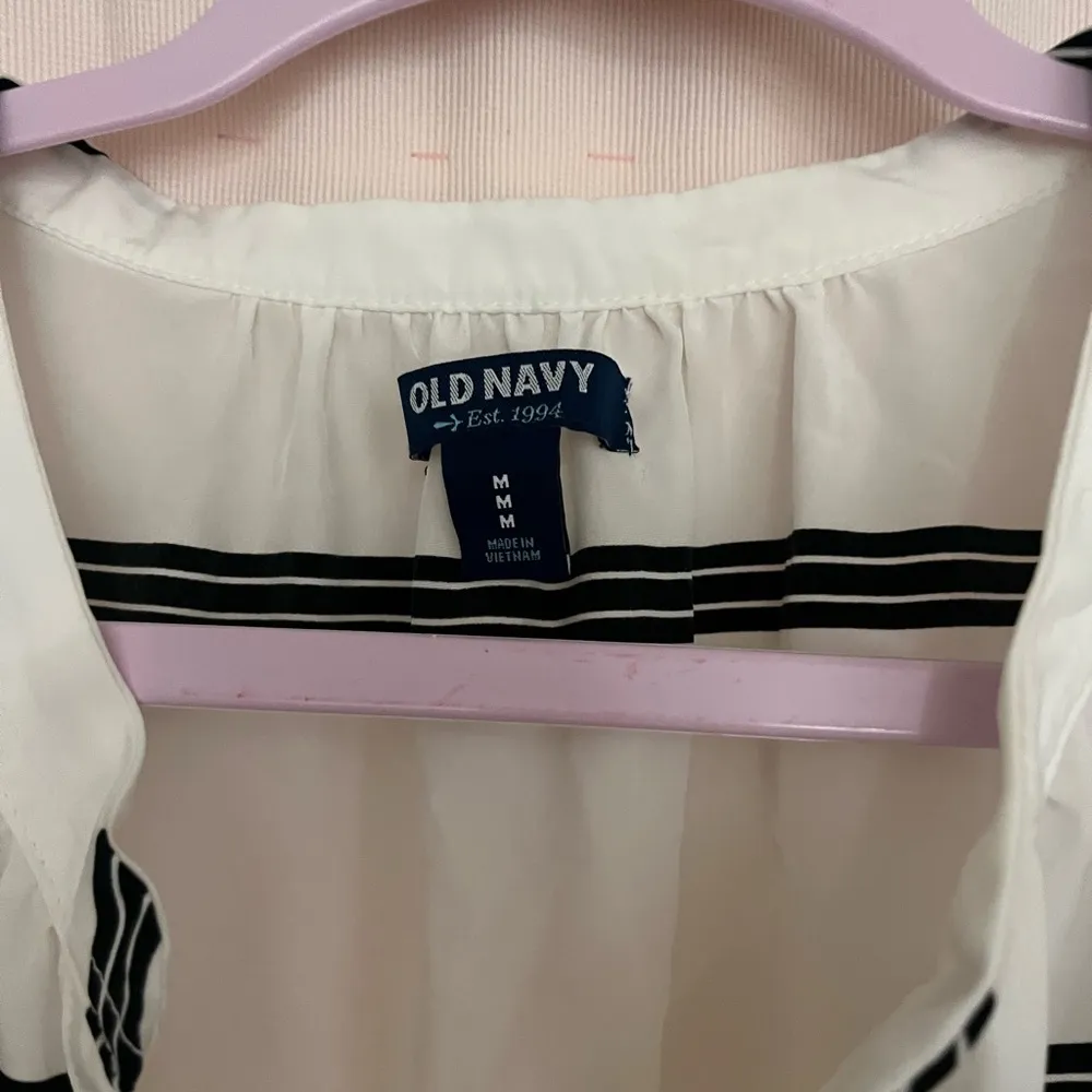 Old Navy Cream 3/4 Sleeve Boxy Tunic - Image 4