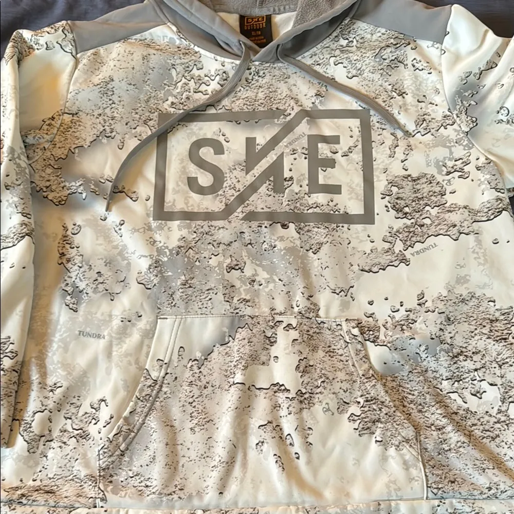 Cabelas SHE Gray and White Camouflage Hoodie - Image 3