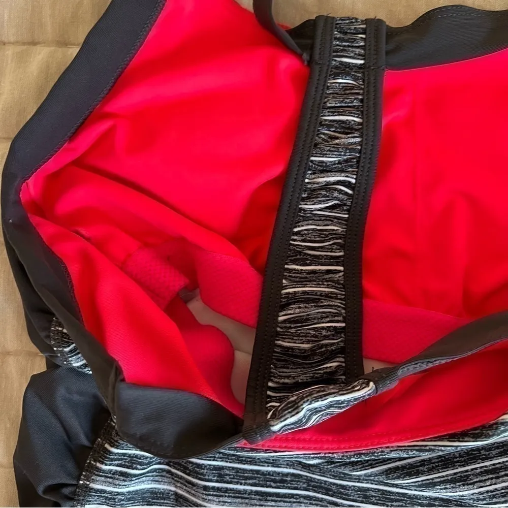 Ideology Gray Striped Racerback Rouched Side Athletic Tank Top Size Medium - Image 15