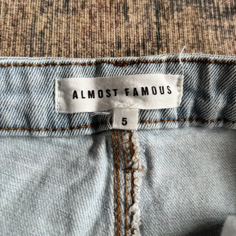 Almost Famous Distressed Denim Shorts Size 5 - Image 5