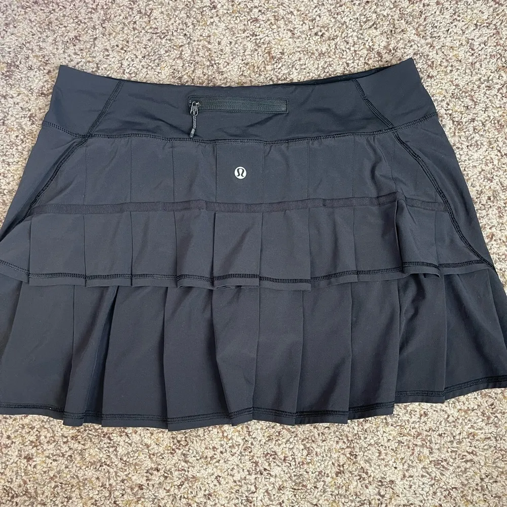 Lululemon Run Pace Setter Skirt Black Size 10 - Image 6