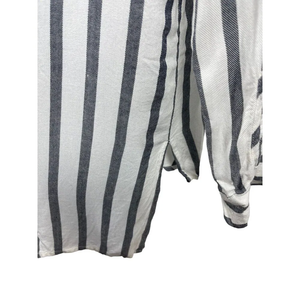 Per Se Plus 2x Button Up Soft Rayon Flannel Long Sleeve Gray White Stripe Top - Image 3