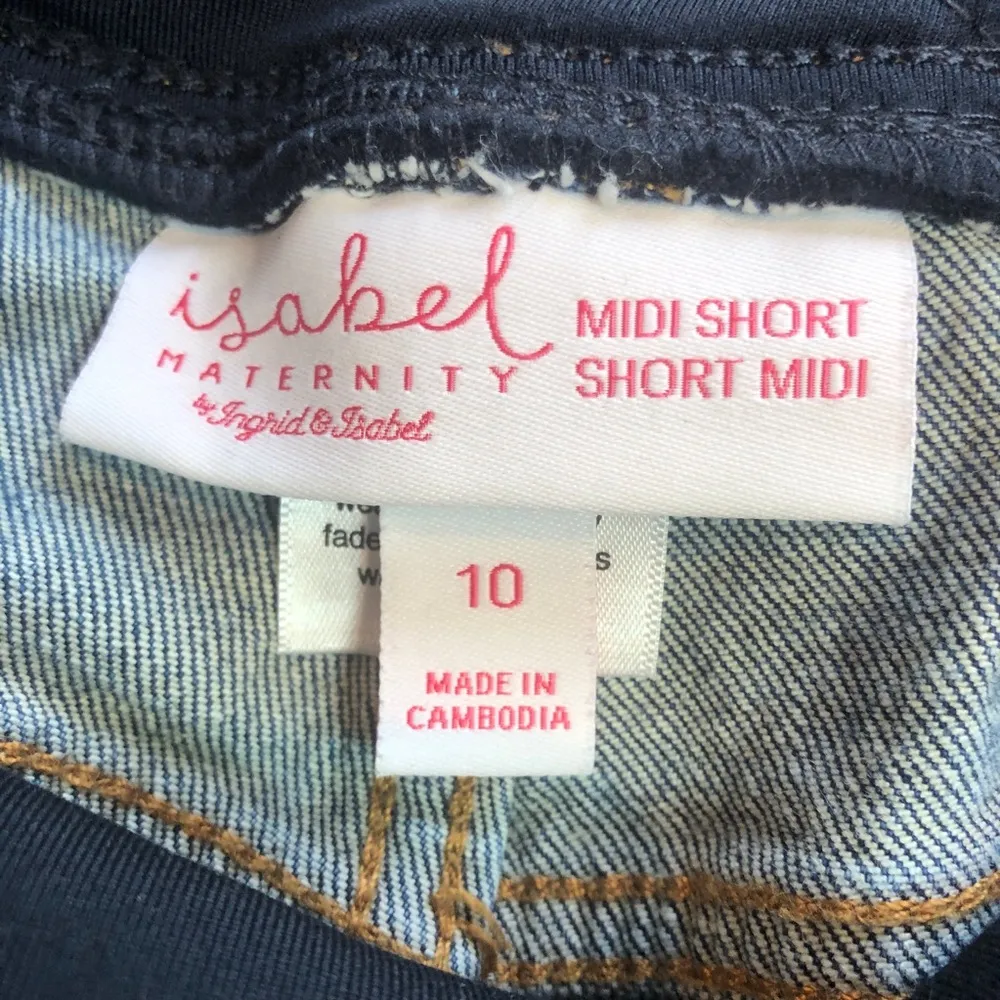 Isabel Maternity By Ingrid & Isabel Over The Belly MIDI Jean Shorts Size Medium - Image 7