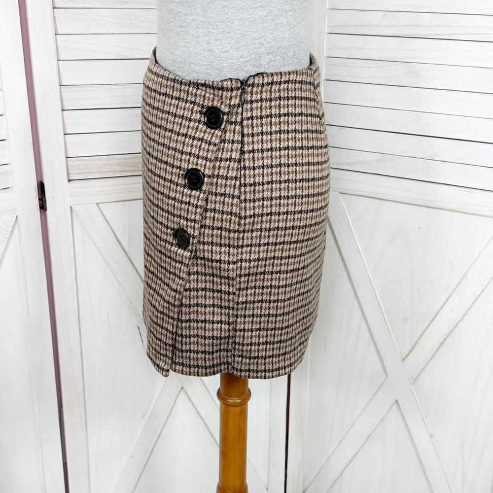 Love Tree  Houndstooth Knit Button Side Mini Skort Tan Black Large - Image 2