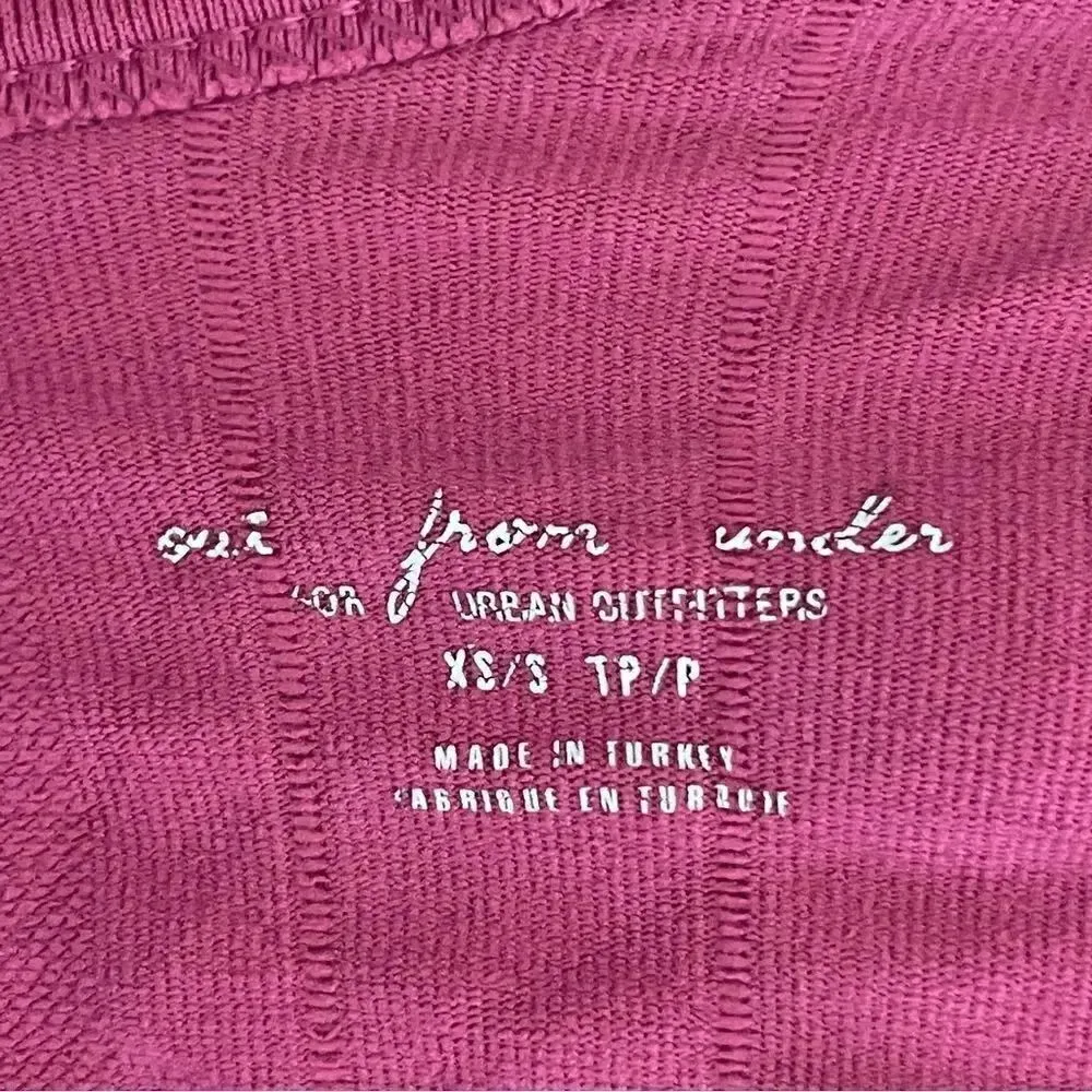 Urban Outfitters Fuschia Purple Ribbed Round Neck Cropp Tank Top XS - Image 2