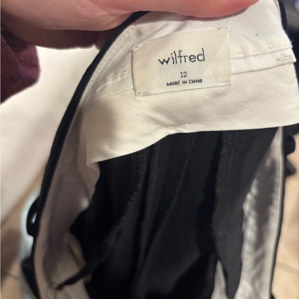 Aritzia Wilfred Black Effortless Pant in Crepette Size 10 - Image 5