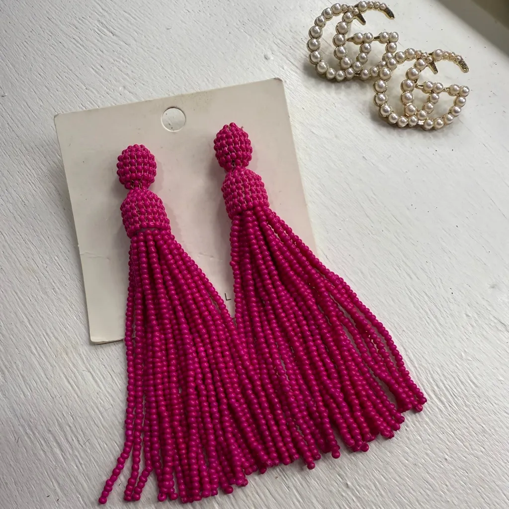 💞Hot Pink Beaded Dangle Earrings💞 - Image 2