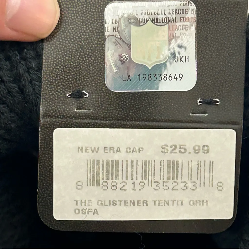 Tennessee Titans NFL New Era The Glistener Cuffless Sequins Knit Winter Beanie Black - Image 6