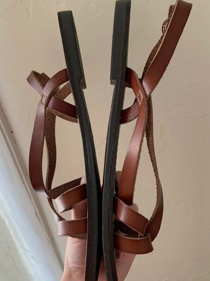 NWOT Brown Strappy Sandals - Image 4