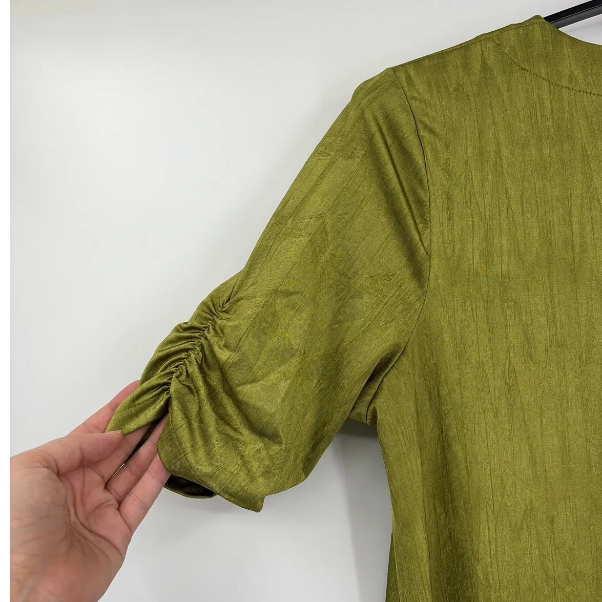 Jones New York Asymmetrical Womens Top Sz L Lagenlook Olive Boho Cottagecore - Image 7