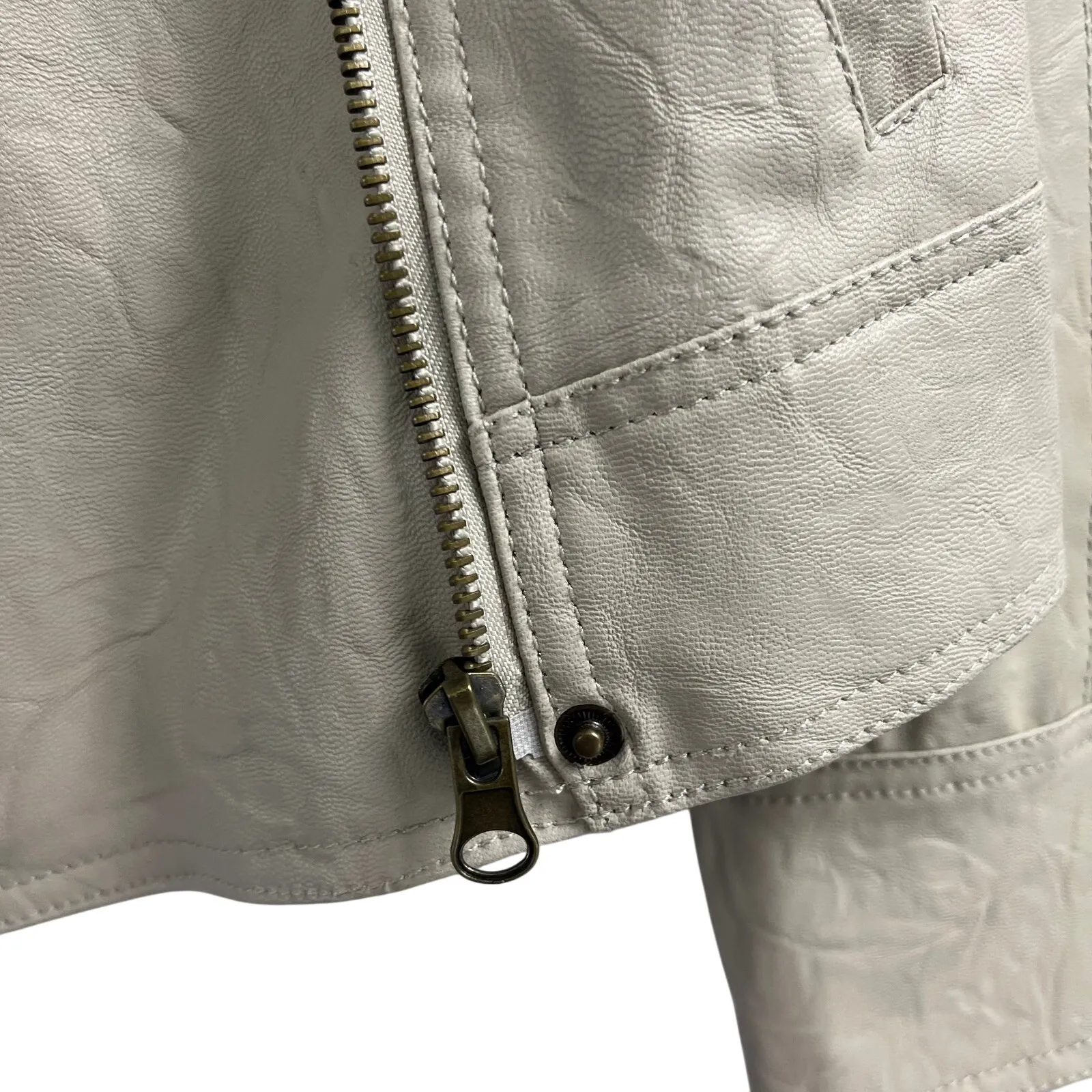 Jack Cream Faux Leather Moto Jacket Women's Size S Preppy Bikercore Sleek Fall - Image 11