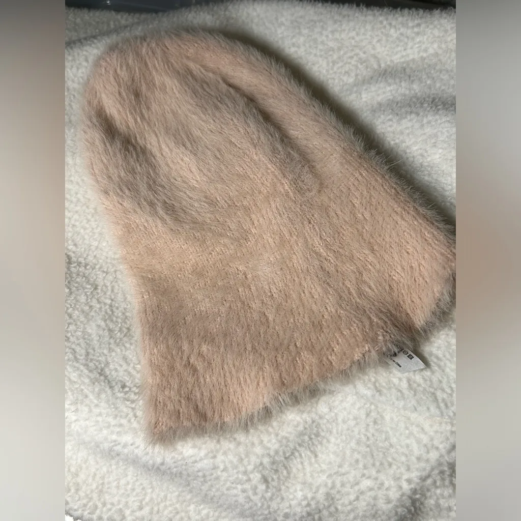 Urban Outfitters Pink Fuzzy Slouchy Fashion Beanie - Image 2