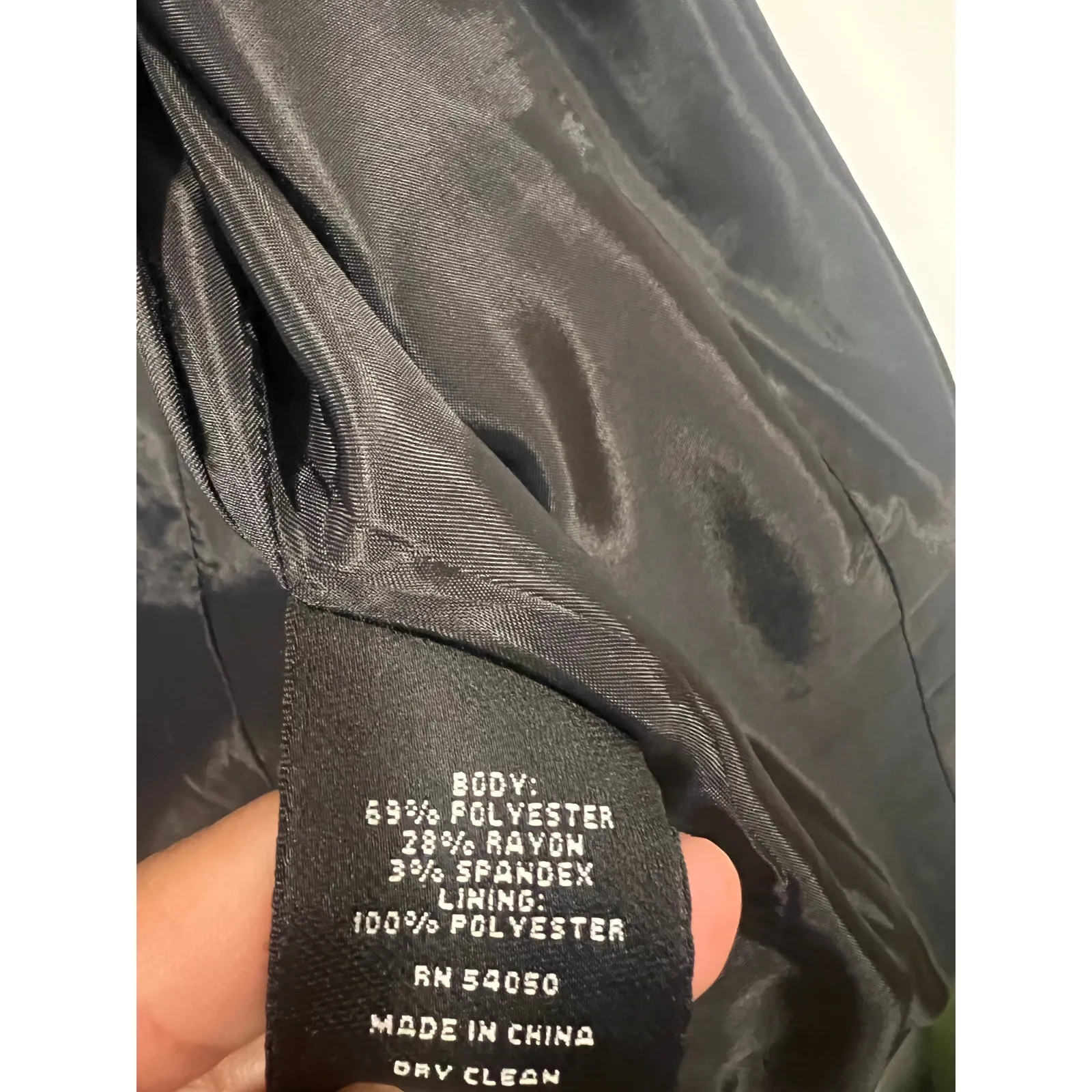 Kenneth Cole Women’s 2pc Striped Suit Black Business Casual Corpcore XL - Image 6