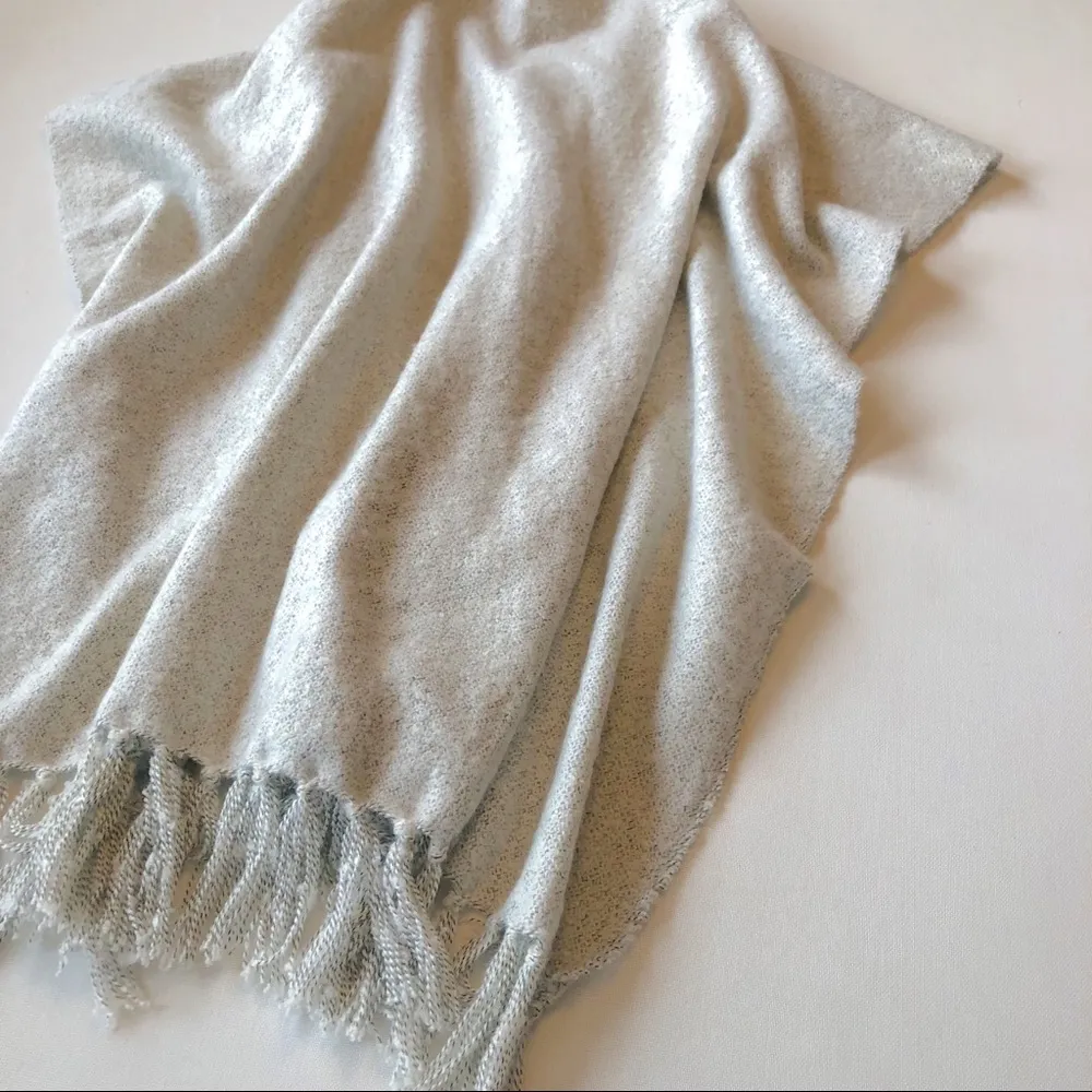 Universal Thread Cape Cardigan Scarf Sweater - Image 7