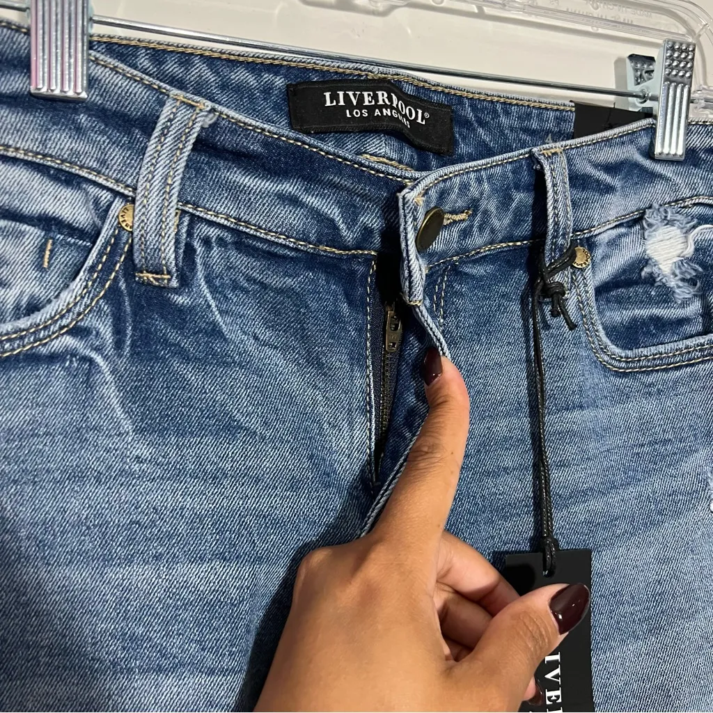 Stitch‎ Fix Liverpool The Crop Straight In Thyme LM7195VF Size 4/27 Blue - Image 13