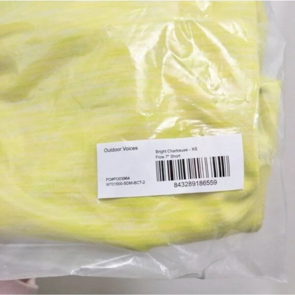 NWT Outdoor Voices Flow 7" Biker Short XS Bright Charteuse High Waisted - Image 6