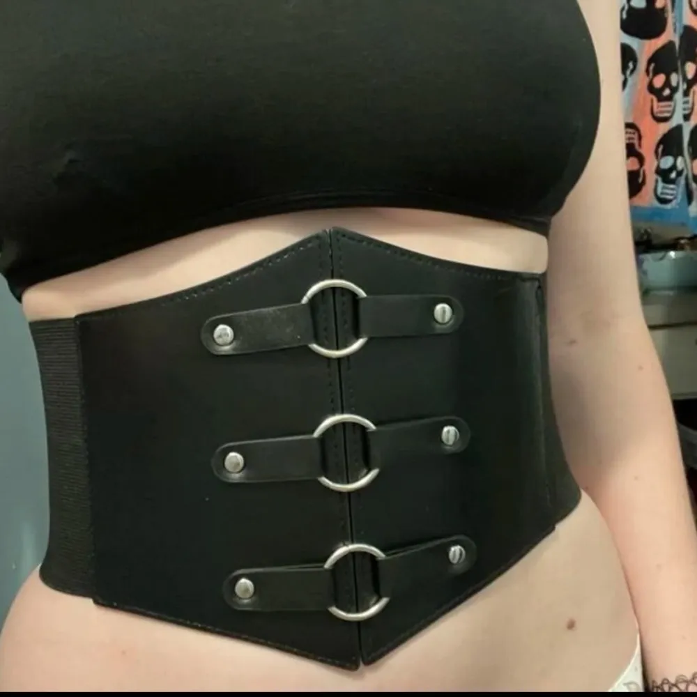 Black O Ring Corset Belt New - Image 8