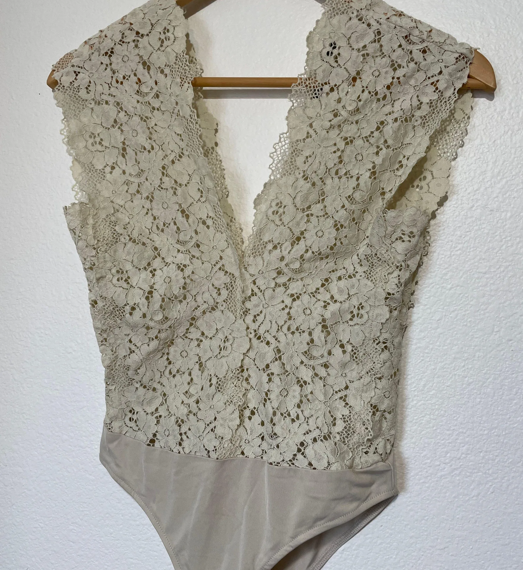 | Cream lace thong bodysuit - Image 2