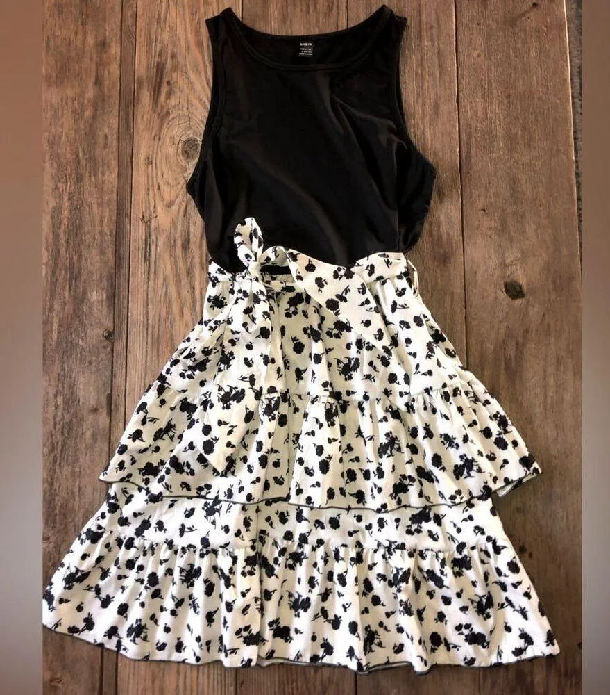 💕5️⃣SHEIN belted ruffled dress size Lg - Image 3