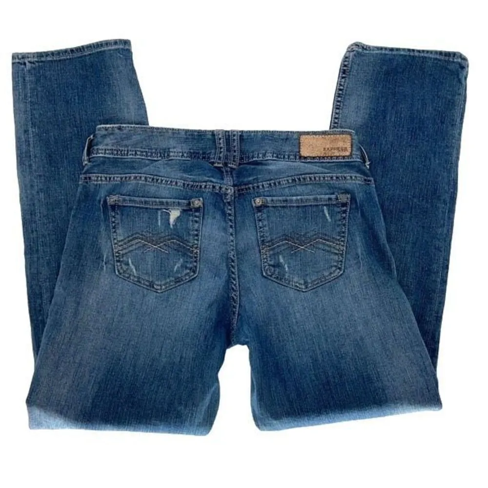 Express Womens Double Button Straight Leg Distressed‎ Jeans Medium Wash Size 6 - Image 4