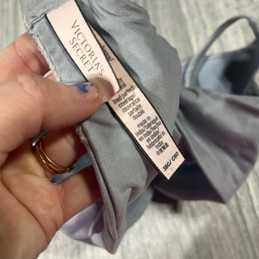 Victoria's Secret Gray/Blueish Bra with Lace Accents - Image 3