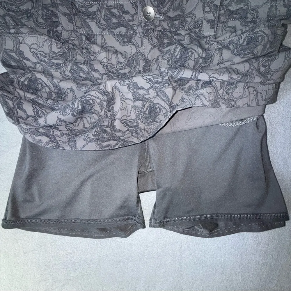 Eddie Bauer Women’s‎ Skort button and zip front pockets and zip back pockets 10 - Image 8