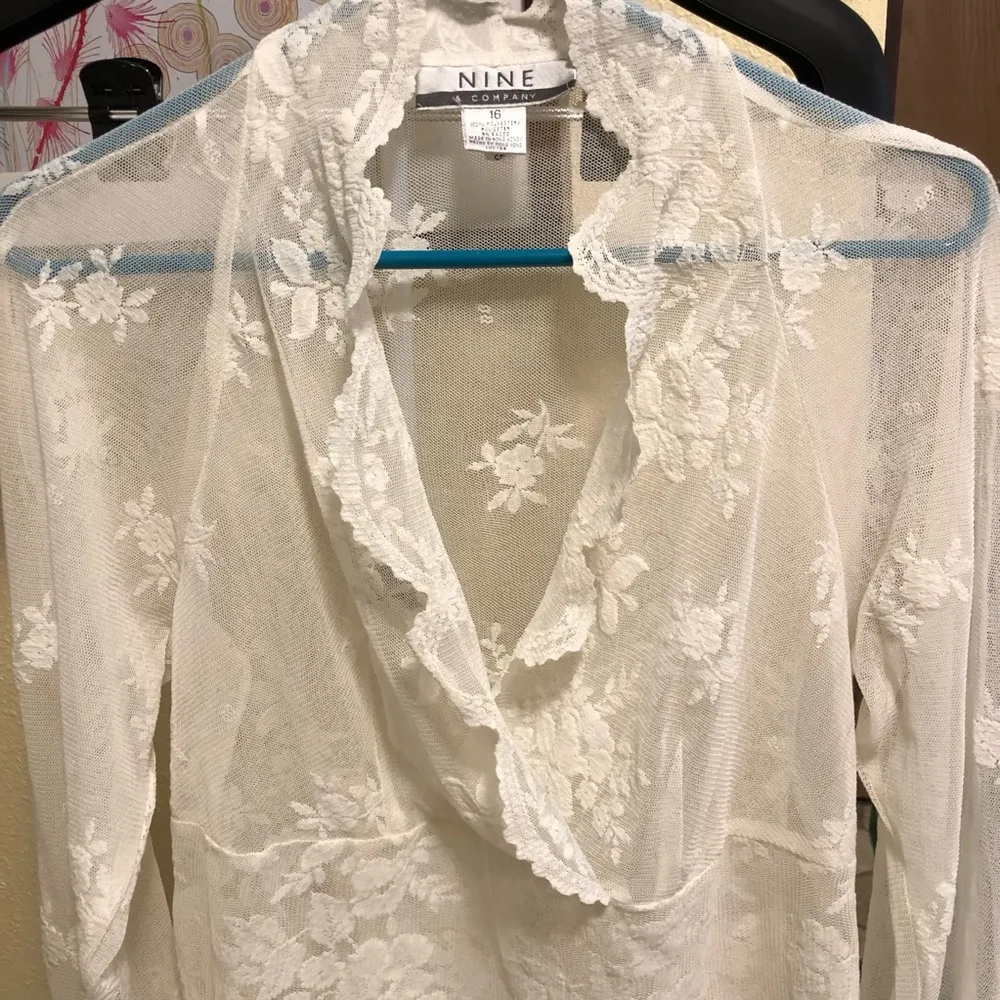Nine & Company White Lace Long Sleeves Blouse top 16 - Image 3