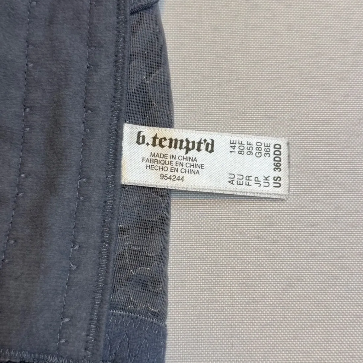 B.Tempted Wacoal Lace Full Coverage Bra Blue 36DDD Underwire Support Everyday Size undefined - Image 9