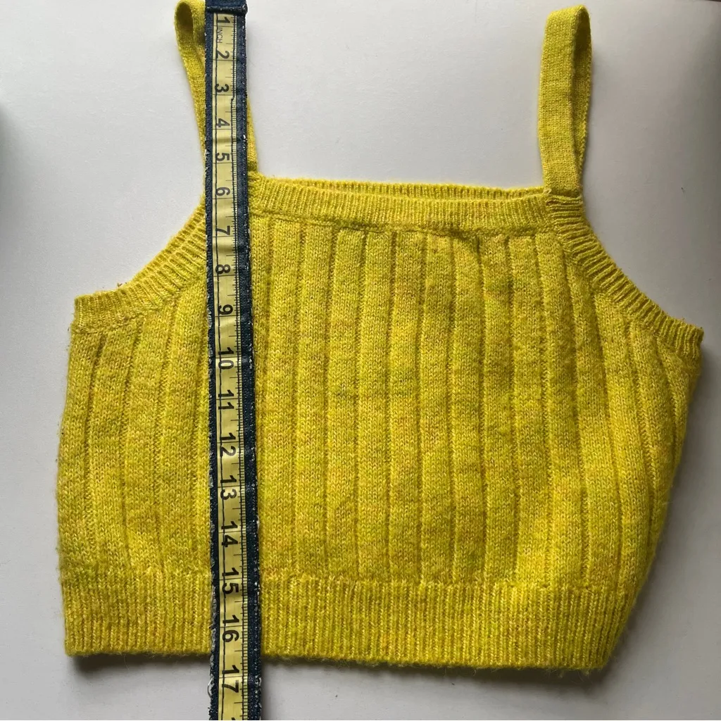 Yellow Ribbed Knit Crop Top - Image 6