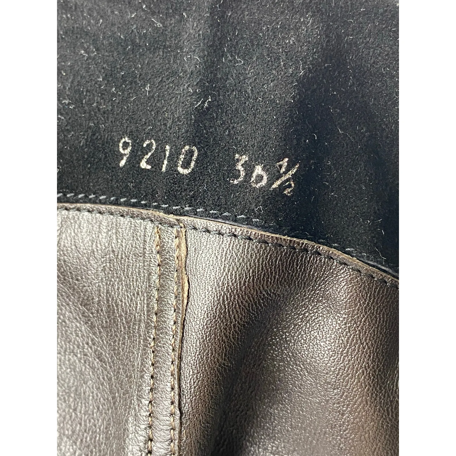 Roberto Del Carlo Women's Black Suede Leather Round Toe Zip Up Tall Boots Size 6 - Image 5