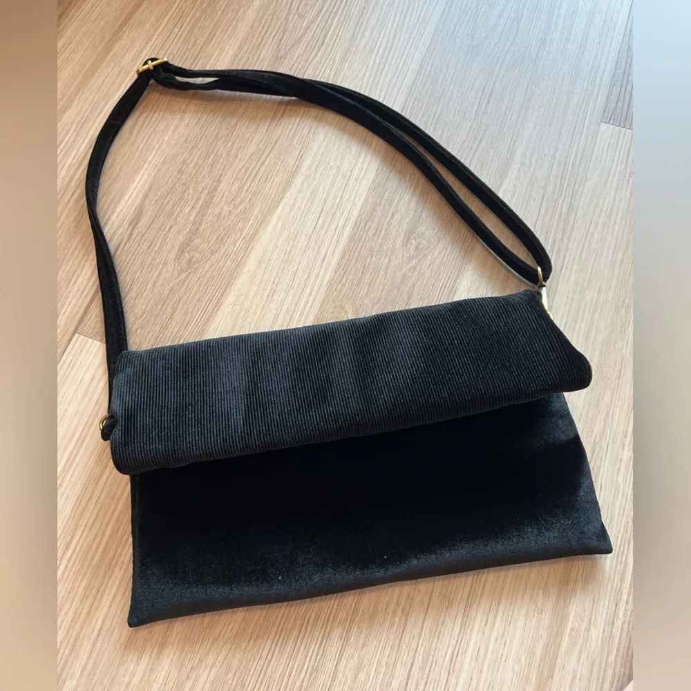 Black Corduroy Velvet Shoulder Purse Bag, Magnetic, Holidays - Image 4