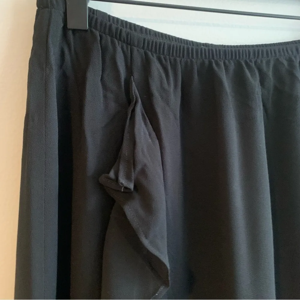 NWT Reformation Black Ruffle Semi-sheer Maxi Skirt Size Medium - Image 9