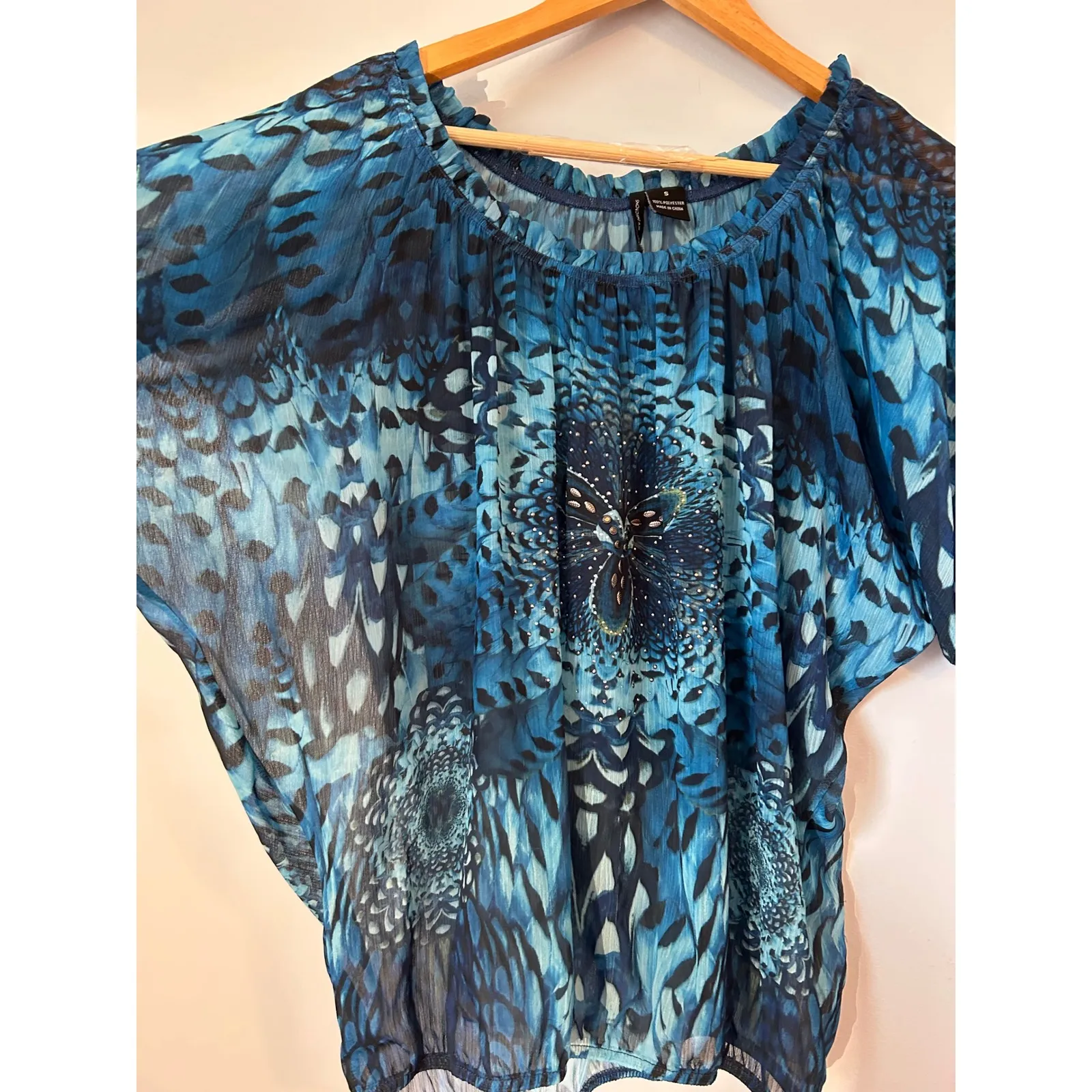 New‎ Directions Sheer Blouse Embellished Top Blue Feather Print Small - Image 2