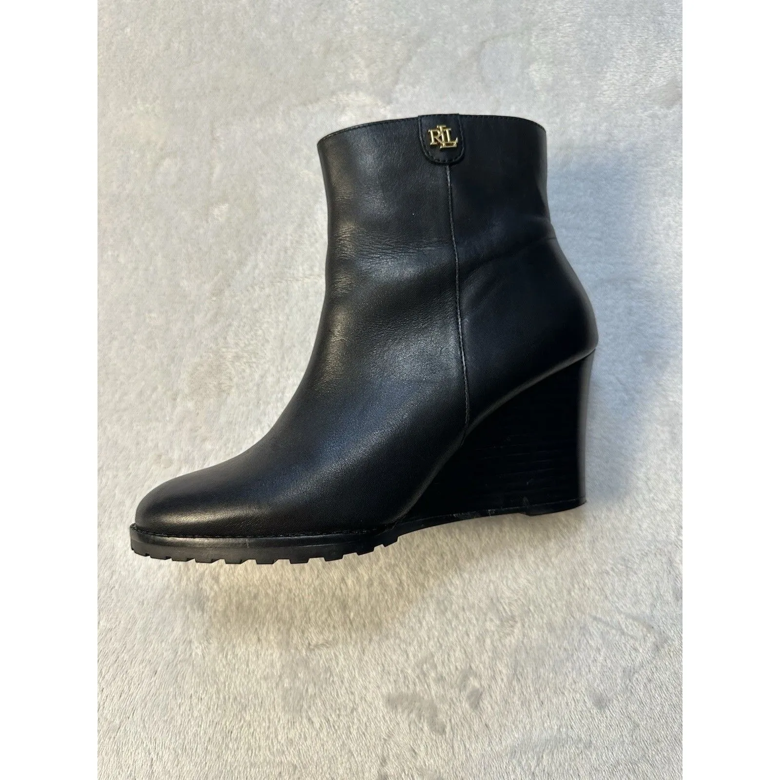 LAUREN Ralph Lauren Shaley black leather wedge ankle booties boots US 6 - Image 9