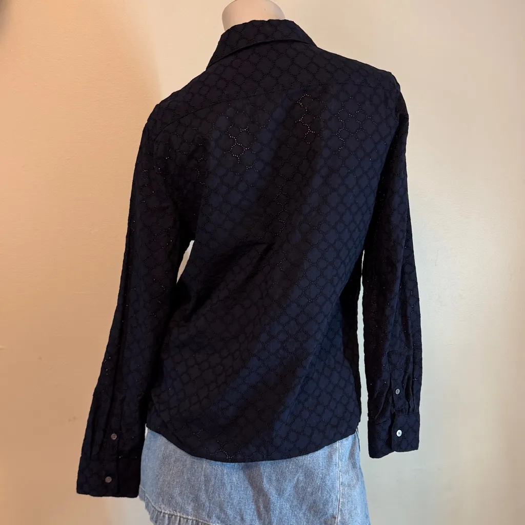 Talbots Navy Blue Eyelet Clip Dot Button Down Top Shirt Medium EUC - Image 8