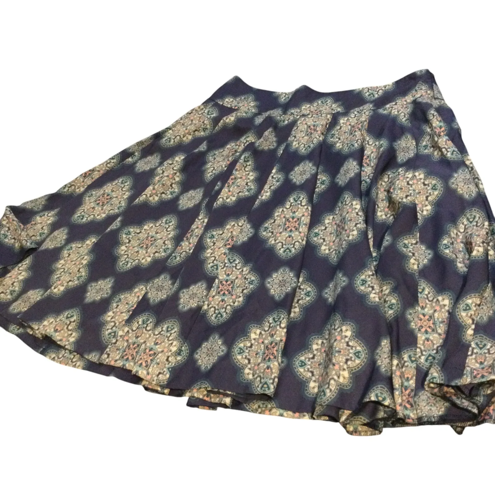 Ann Taylor Women's Navy Blue Medallion Print Flared Skirt Boho‎ Festival Size 6 - Image 2