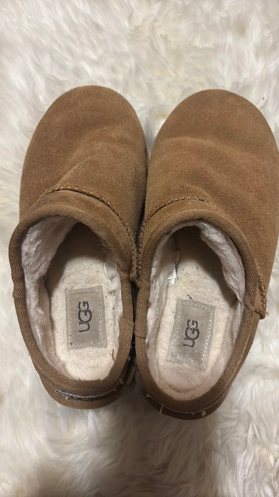 UGG Boots Mini - Image 3