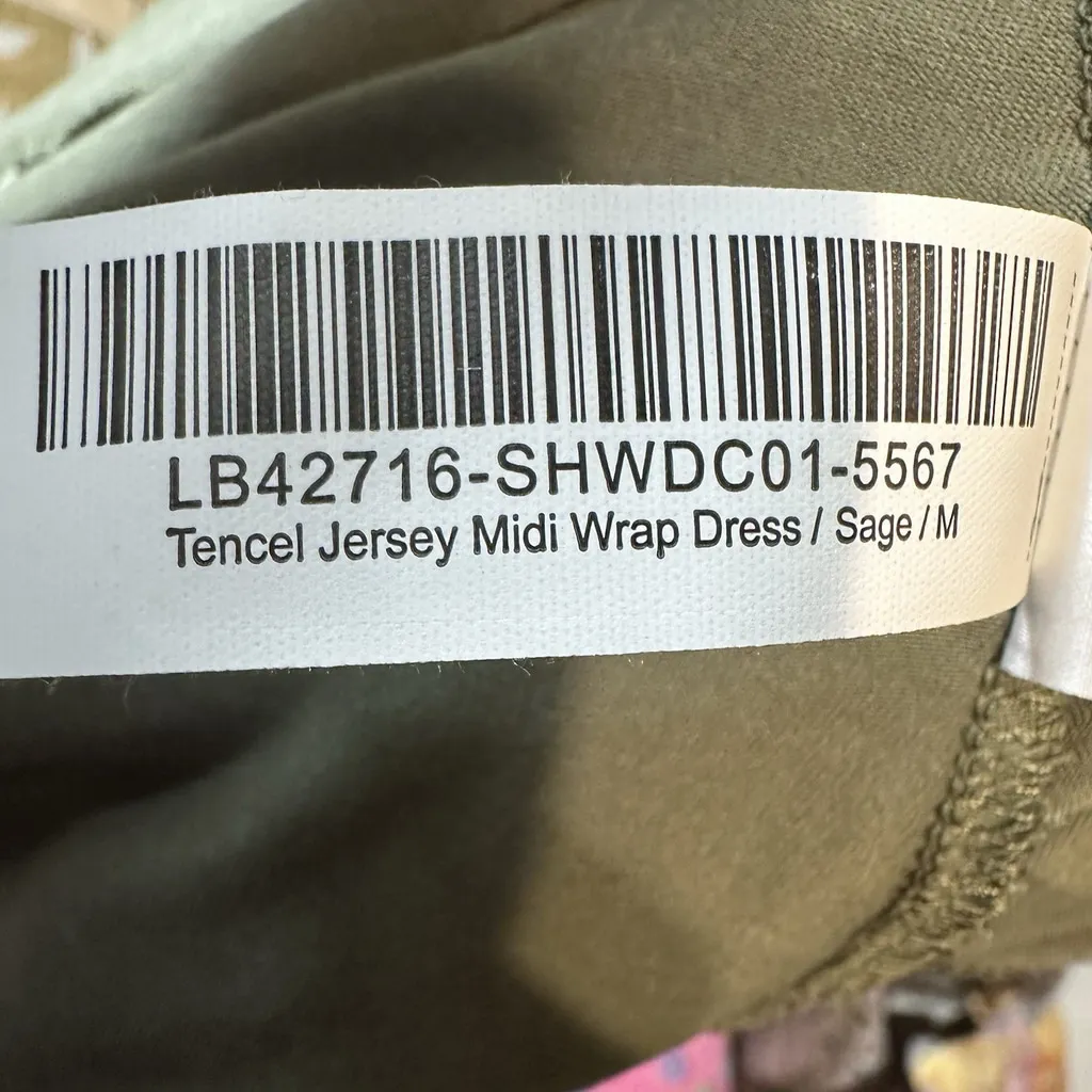 Quince NWOT Tencel Jersey Midi Wrap Dress Sage Green Medium Capsule Minimalist - Image 9