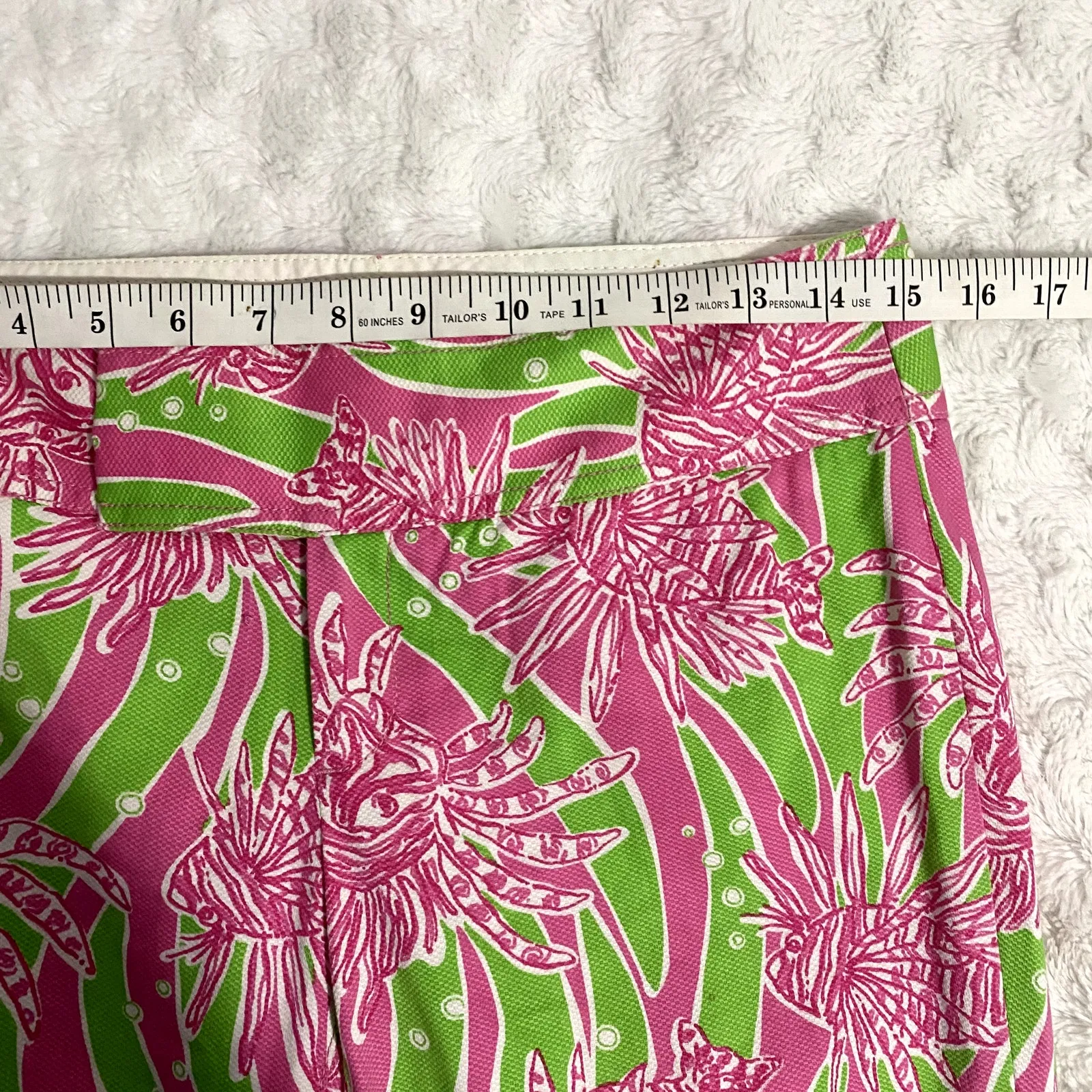 Lilly Pulitzer Seagrass Green Easy Tiger Lion Fish Print Bailey Capri Pants 2 - Image 5