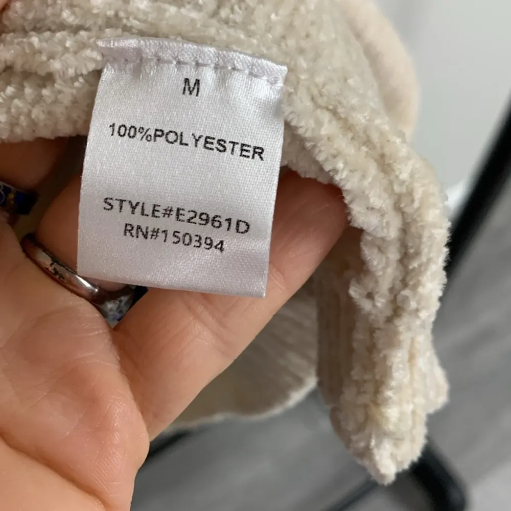 Etophe Studios Sweater with Belt Size M - Image 4