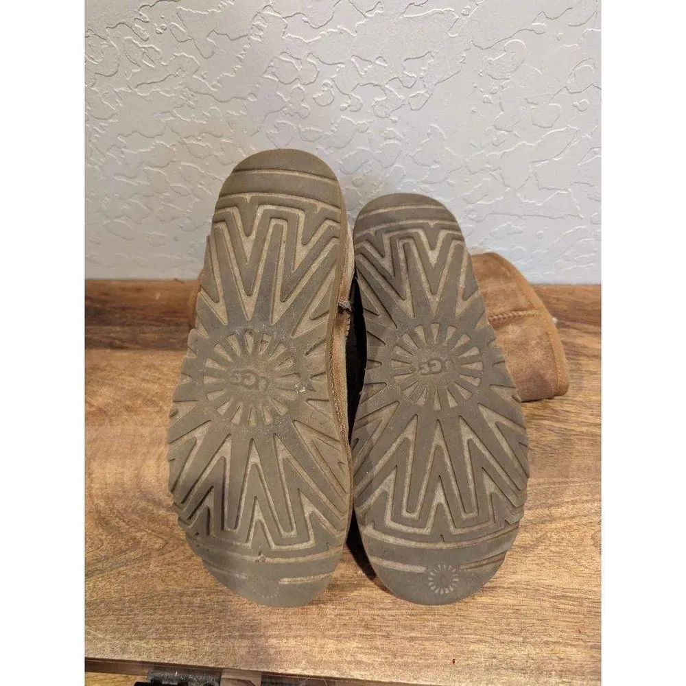 UGG CLASSIC SHORT II Mid-Calf Sheepskin Women’s  Chestnut Boots 1016223  Sz 7 - Image 5